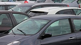 Челябинское УФАС из-за нелегальных автостоянок возбудило дела на подразделение горадминистрации Челябинское УФАС из-за нелегальных автостоянок возбудило дела на подразделение горадминистрации