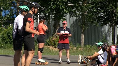 Глава Миасса проинспектировал покрытие роликодрома