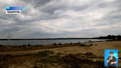 Чебаркульцы рыбачат на 30 озерах района