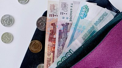 Зарплаты жителей Челябинской области выросли на 6%