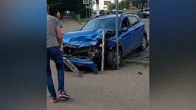 Авария в Магнитогорске попала на видео