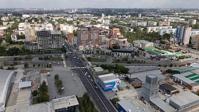 Обновлённую улицу Каслинскую сняли на видео с квадрокоптера