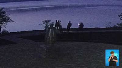 На набережной устроили беспорядок