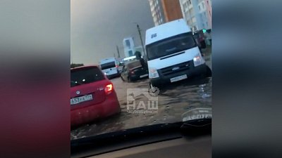 Гроза в Челябинске: самые яркие видео от горожан