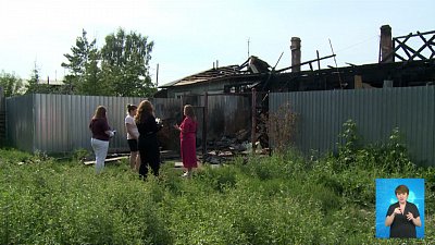 Остались без крыши из-за соседей