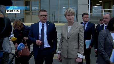 Текслер и Шмелева посетили школу в Чурилово