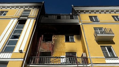 В доме выгорели 3 квартиры