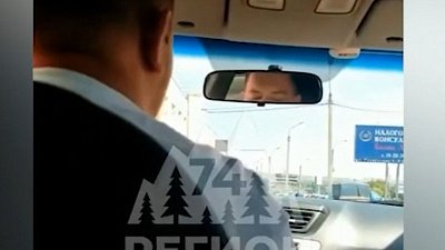 В Магнитогорске конфликт таксиста с пассажирами попал на видео
