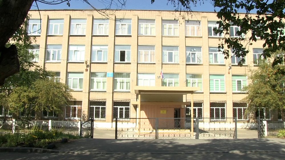 В Миассе проверяют системы безопасности школ