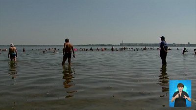 3 человека спасены из озера