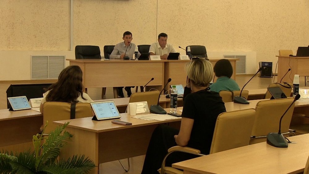 Итоги депутатской комиссии по экономической и бюджетной политики