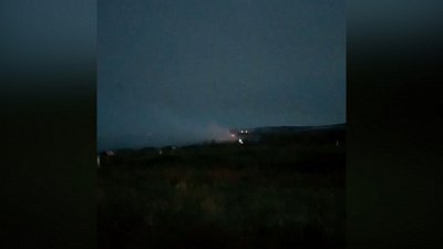 Пожар на городской свалке Магнитогорска попал на видео