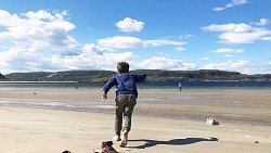 Путешествие на край света: челябинская семья с ребенком и собаками на машине доехала до Териберки