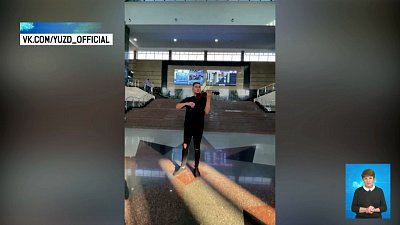 Челябинец сыграл на скрипке на вокзале