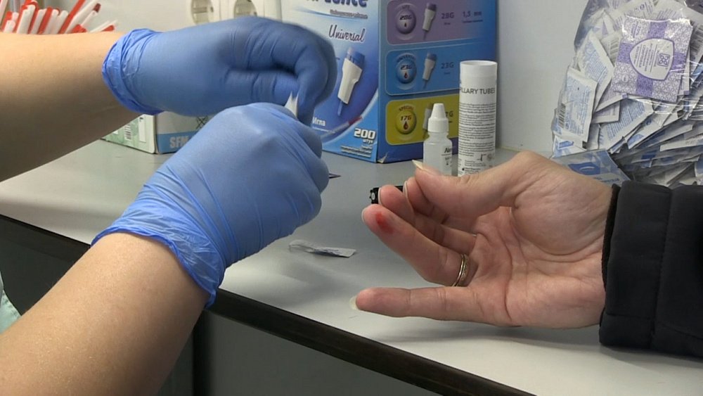 Миасцы проходят тест на ВИЧ