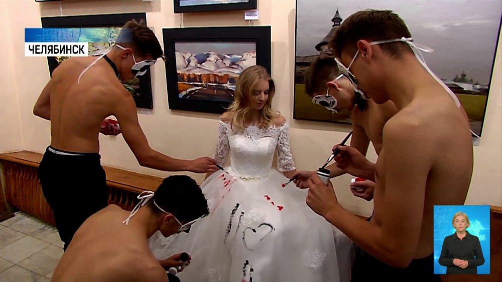 В Камерном устроили «Кровавую свадьбу»