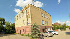 В Ленинском районе Челябинска за 63 млн рублей продают мини-гостиницу В Ленинском районе Челябинска за 63 млн рублей продают мини-гостиницу