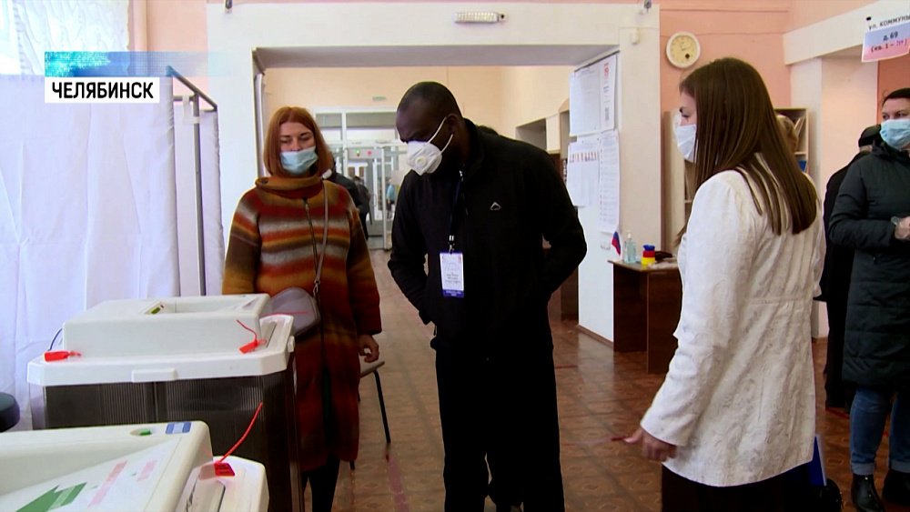 На нескольких участках для голосования в Челябинске были замечены иностранцы