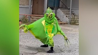 Спектакль о Кыштымском карлике показал Курганский театр кукол «Гулливер»