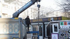 В Челябинске на месте демонтированных киосков появляются новые В Челябинске на месте демонтированных киосков появляются новые