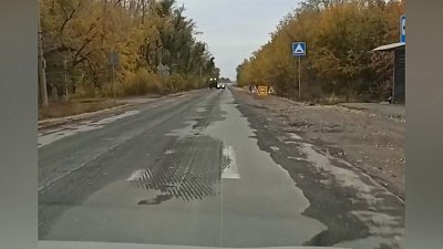«Больно смотреть, как грабят родные поселки», — жители Копейска возмущены качеством ремонта дороги