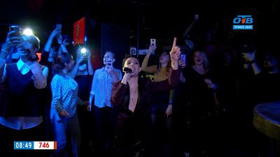 Вечеринка радио «Континенталь» в сюжете «Континентальный движ»