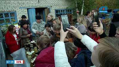 Шоппинг в Еткуле, Пласте и других городах в сюжете «Шоп-тур продолжается»