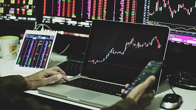 Более 370 тыс. жителей Челябинской области имеют брокерский счет