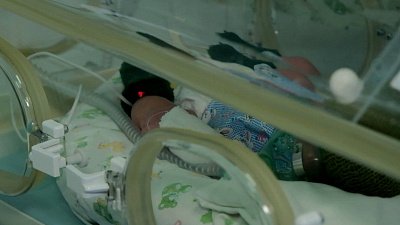 Челябинские врачи спасли новорожденного с ковидом