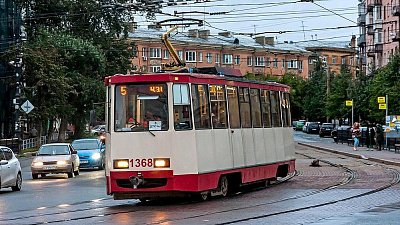 На дорогах Челябинска установят специальные датчики для ускорения движения трамваев