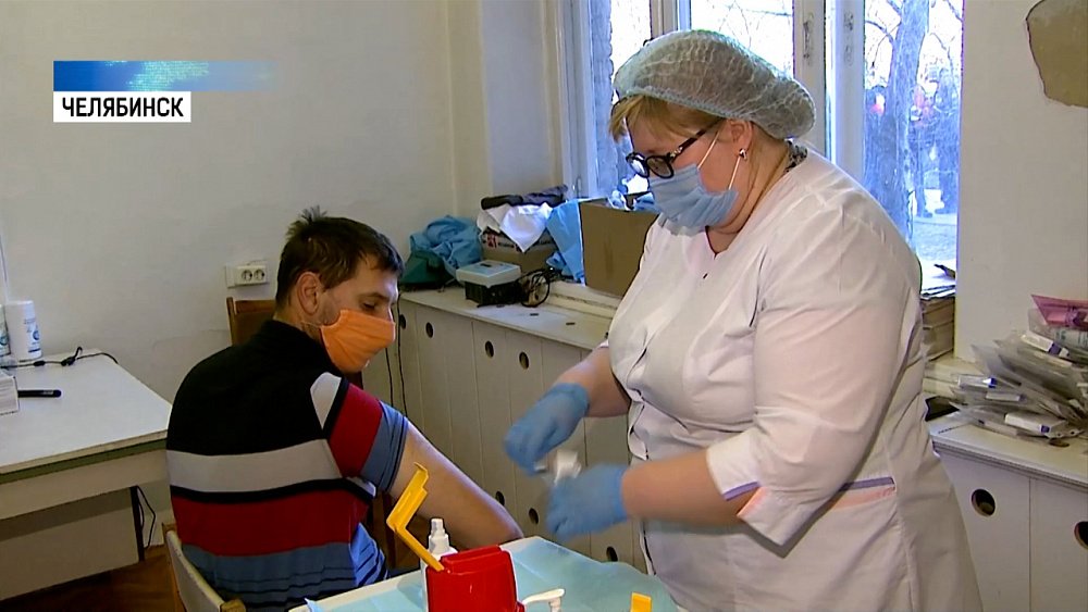 Предприятия массово вакцинируют сотрудников