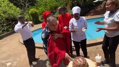 Танзанийцы поздравили Карена Даллакяна с днем рождения