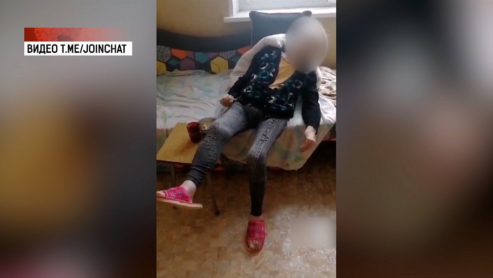 Блогеры издеваются над бабушкой