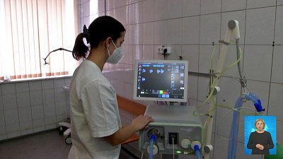 В больнице Еткуля новые аппараты ИВЛ