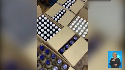 Трое южноуральцев отравились суррогатом