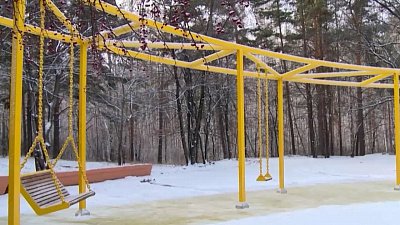 В Челябинске открыли парк качелей