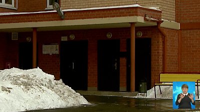 Подросток приставал к школьнице