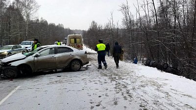 Шесть человек погибли в ДТП под Саткой
