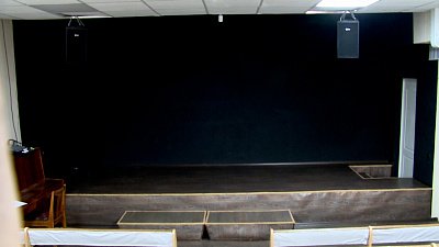 К новому году — новый зал