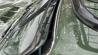 Эльбрус Нигматуллин снял на видео свою изувеченную машину