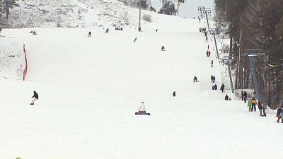 Сборная России по сноуборду тренируется в Миассе