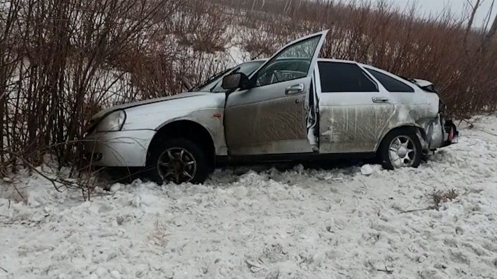 5 человек пострадали во время аварии на трассе