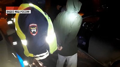 Полицейские задержали наркодилера