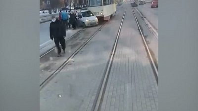 Александр Егоров привел пример необходимости обособления трамвайных путей в Челябинске