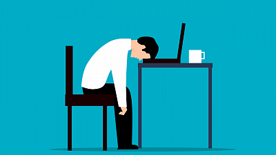 Бесконечный рабочий день становится нормой жизни: видеоистории трудоголиков