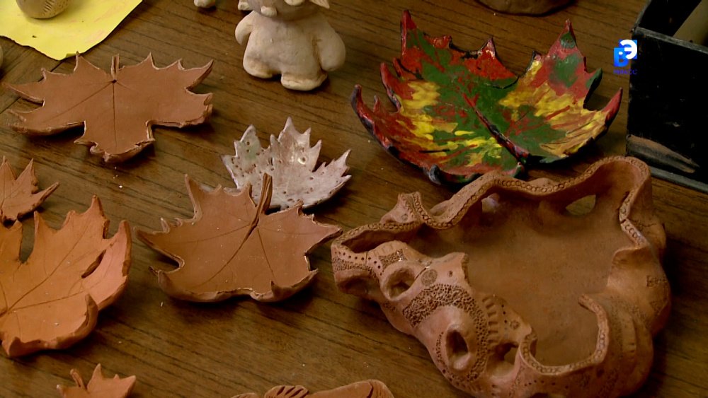 В ДНТ проводятся мастер-классы по лепке из глины