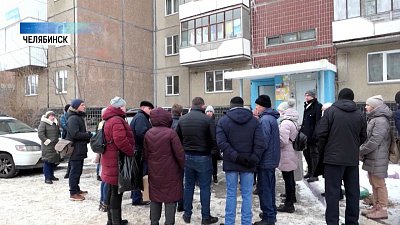 Жители многоэтажки замерзают в квартирах