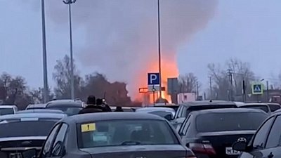 Челябинцев встревожил пожар на АМЗ