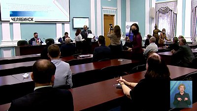 Наградили активных общественных наблюдателей