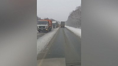 На трассе М-5 вновь образовалась многокилометровая пробка